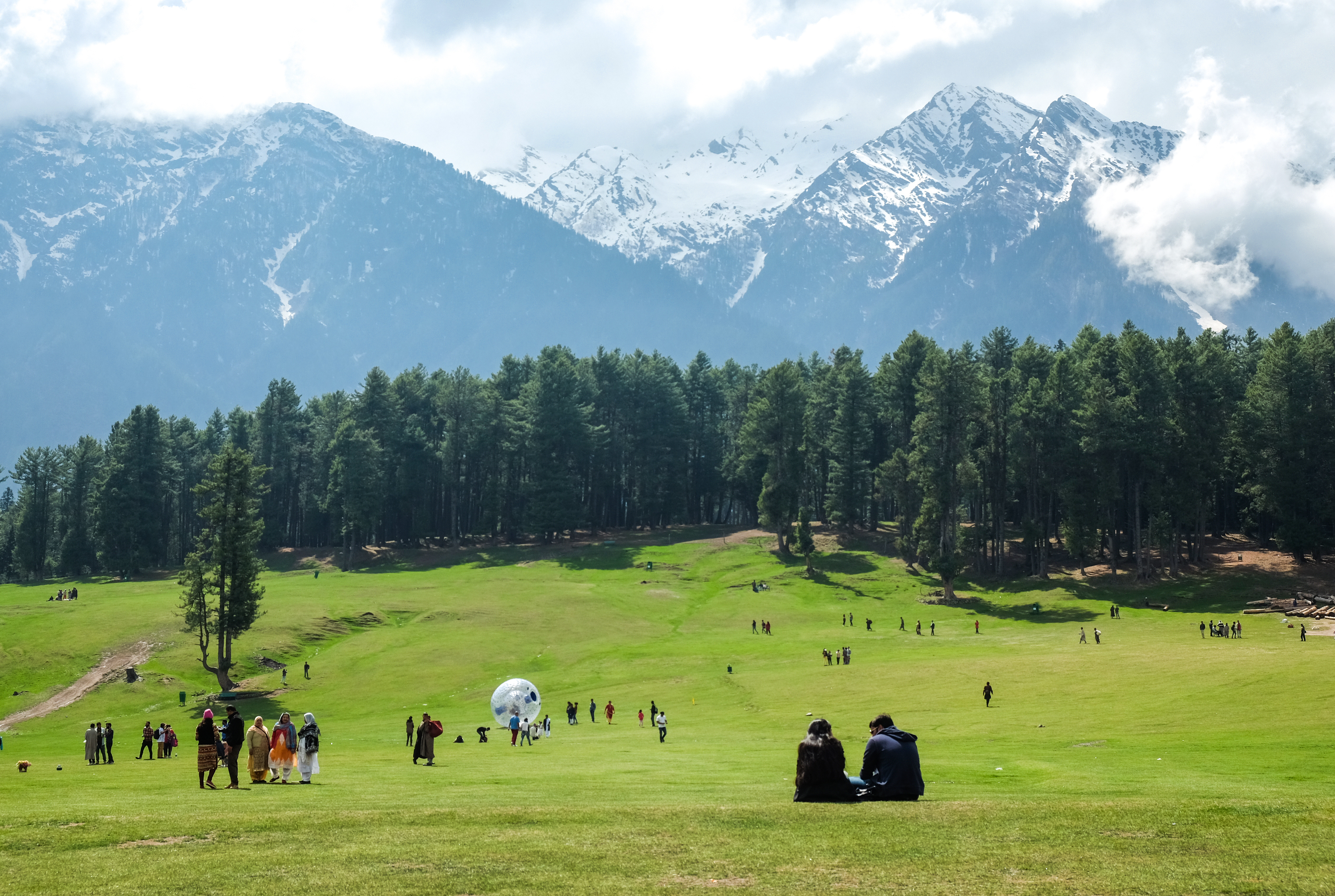 Pahalgam Tour Packages